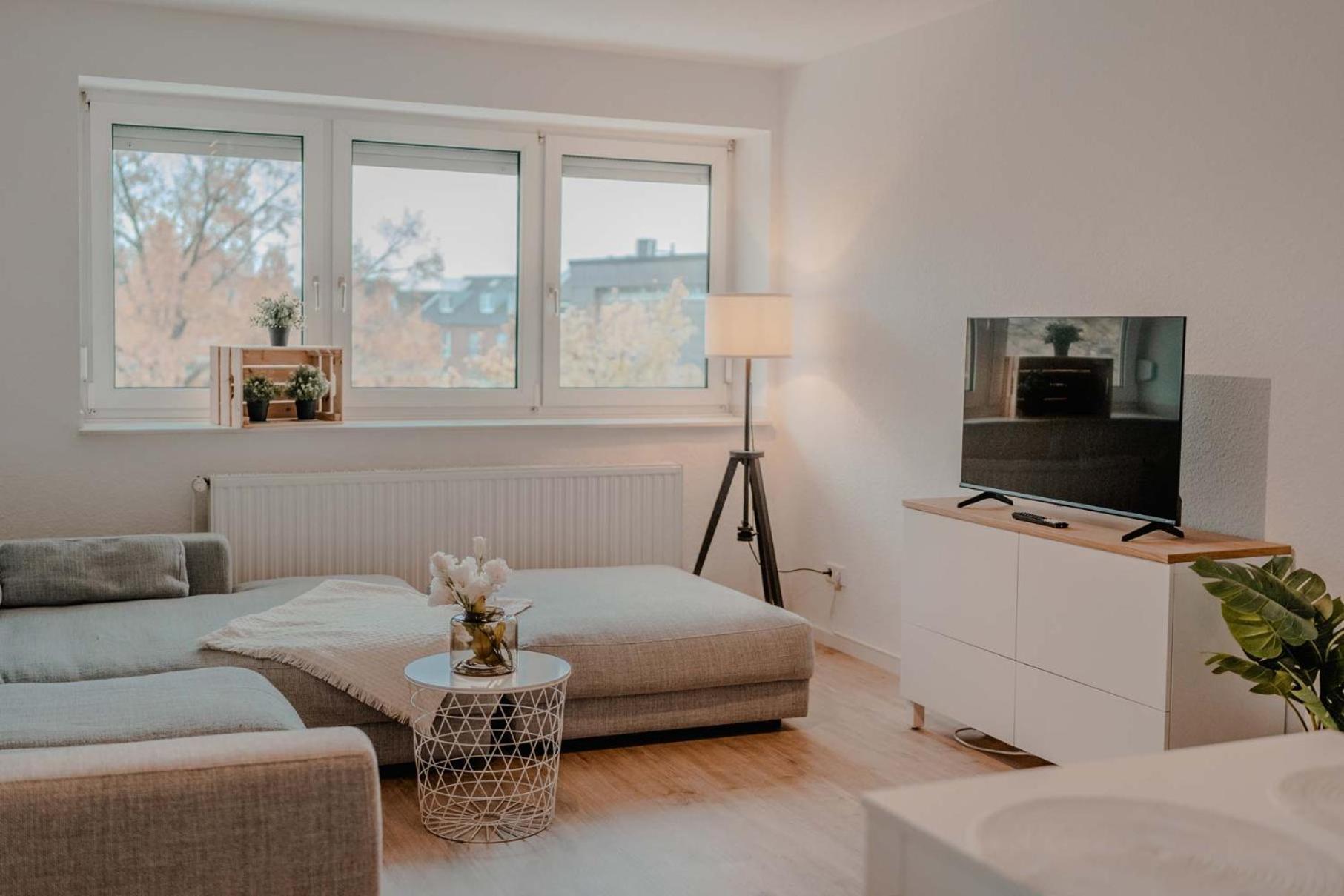 Apartment Mit Kueche, Arbeitsplatz Und Xxl Sofa Neuss Dış mekan fotoğraf