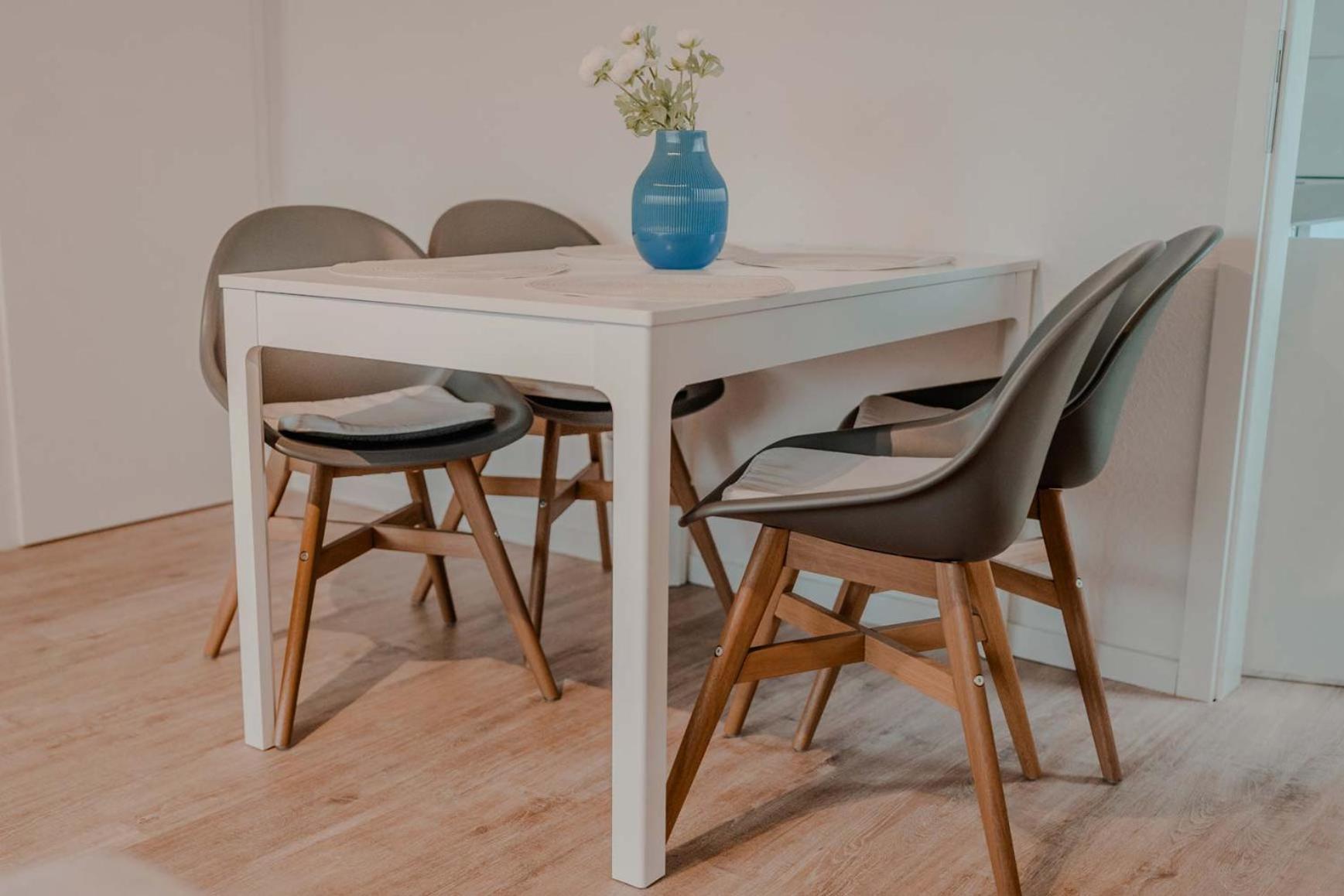 Apartment Mit Kueche, Arbeitsplatz Und Xxl Sofa Neuss Dış mekan fotoğraf